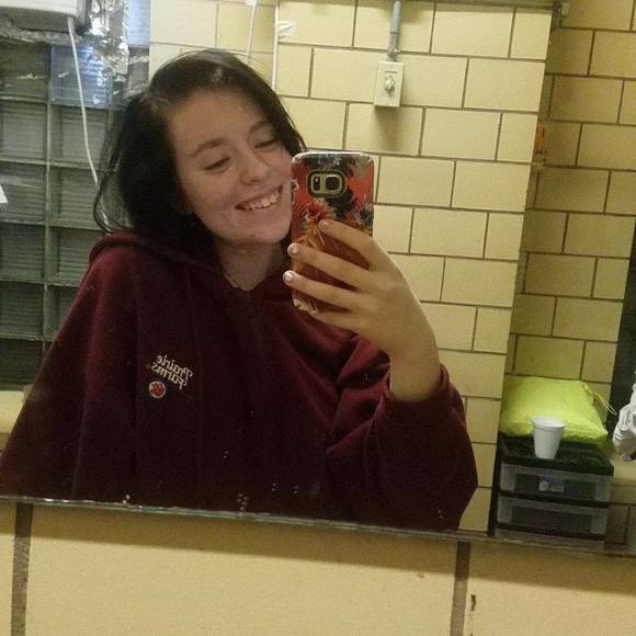 Meet your Posher, Kaitlyn - Picture 1 of 1